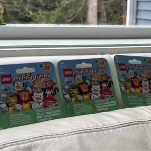 *Pick any 3* LEGO series 28 minifigures (6 options available). NIB sealed.